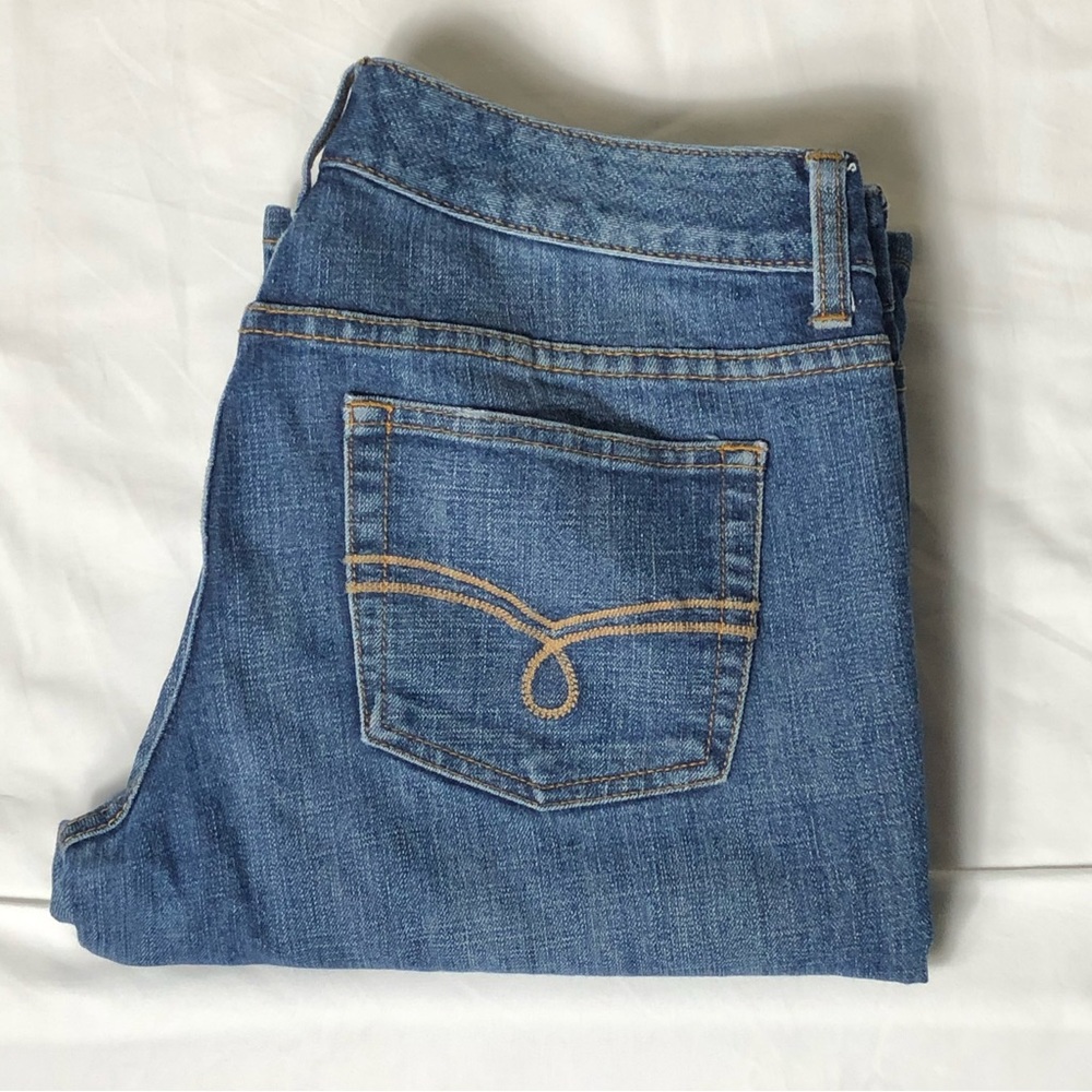American Rag Bootcut Jeans - Picture 7 of 8